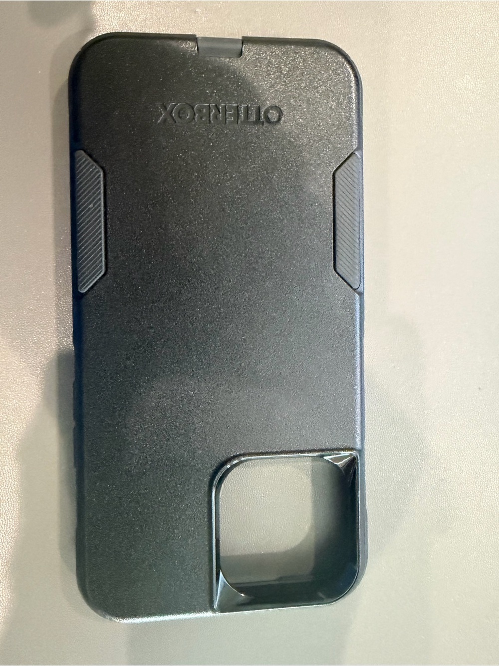 OtterBox Protective Phone Case - Black - Picture 2 of 3